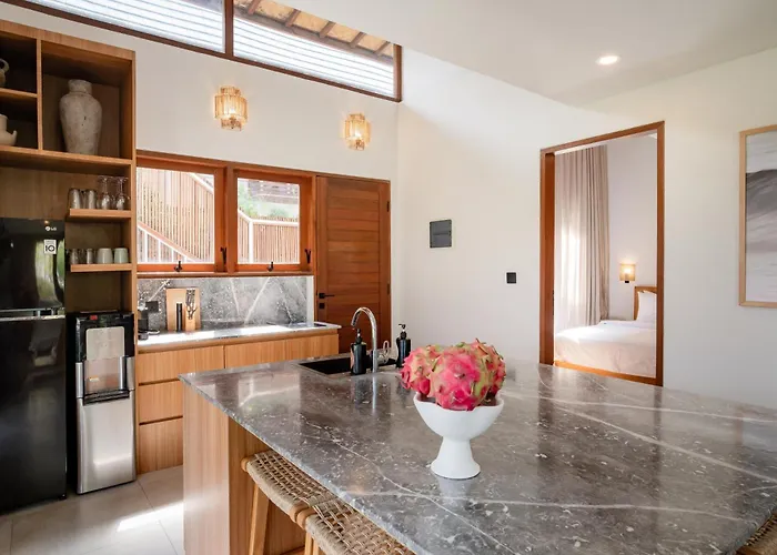 Treetop 4 - Enjoy Traditional, Modern 3 Bd In Bingin *
