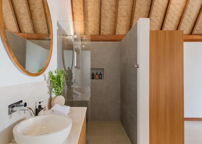 Villa Treetop 4 - Enjoy Traditional, Modern 3 Bd In Bingin *